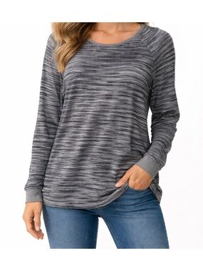 NWT earthbound Women's Heathered navy Long Sleeve